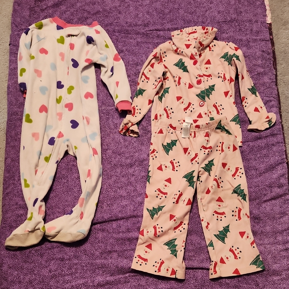 2 Pajamas, Size 2T